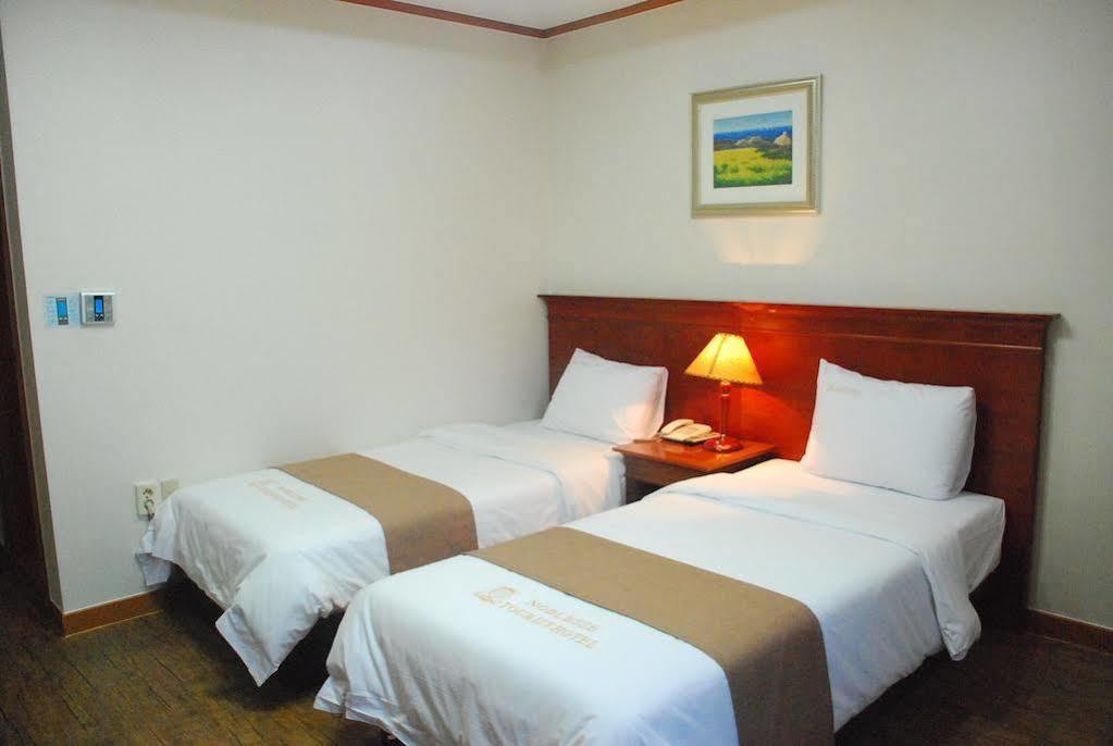 Hotel Noblesse Seoul Eksteriør billede