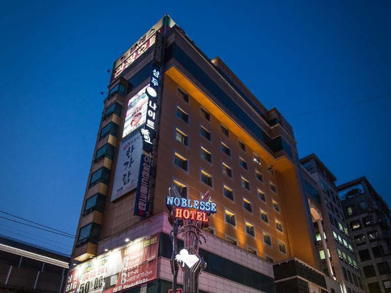 Hotel Noblesse Seoul Eksteriør billede