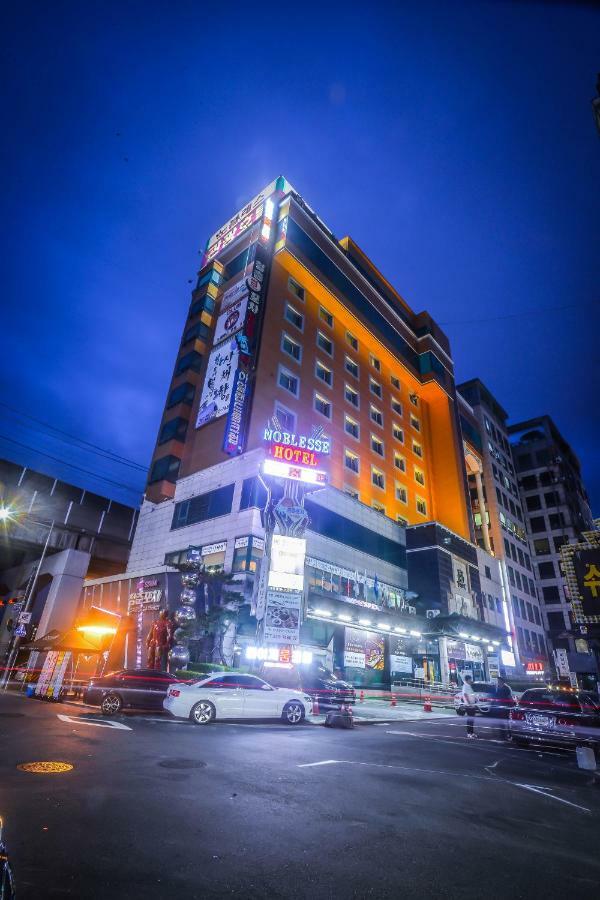 Hotel Noblesse Seoul Eksteriør billede