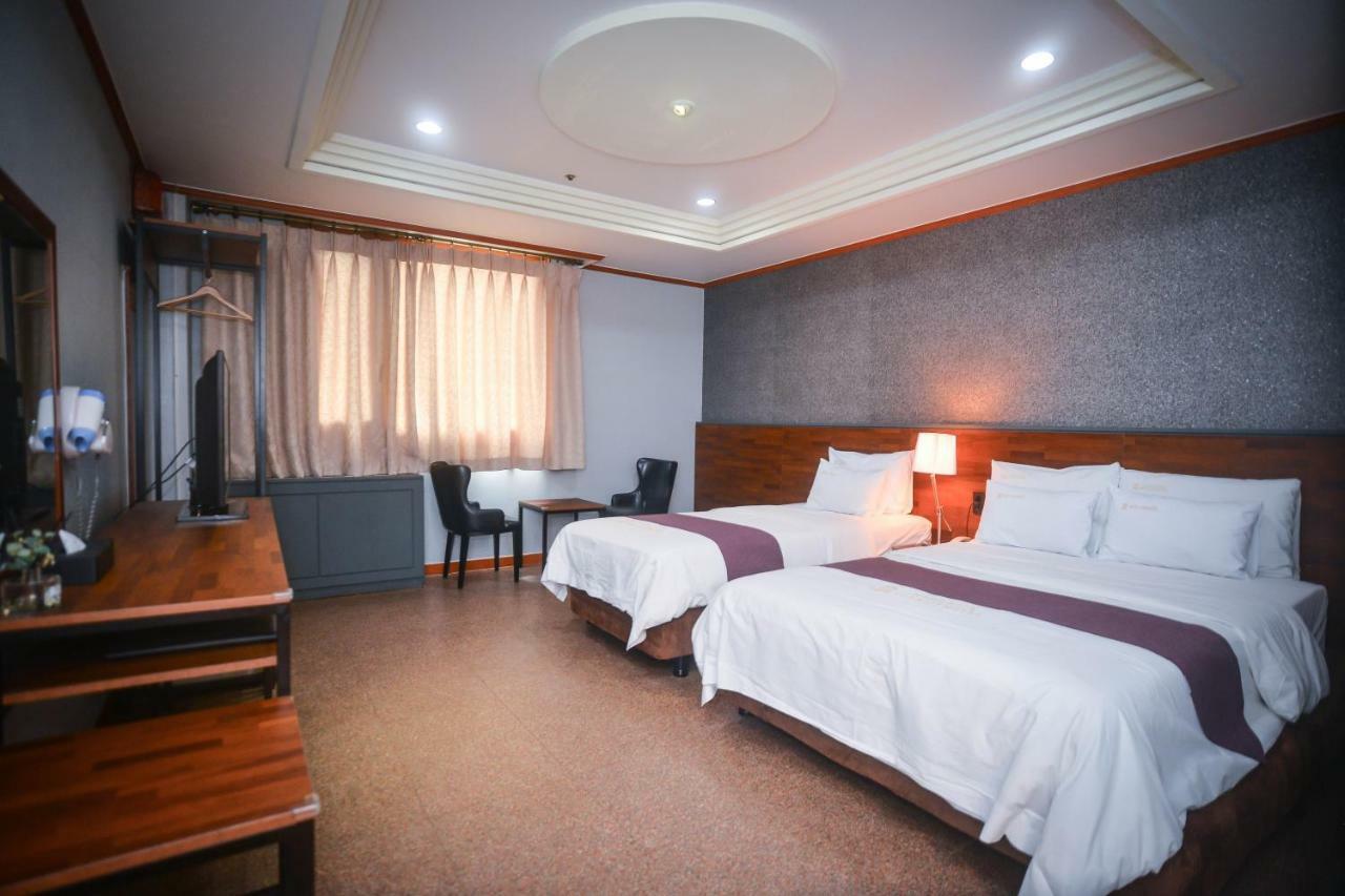 Hotel Noblesse Seoul Eksteriør billede