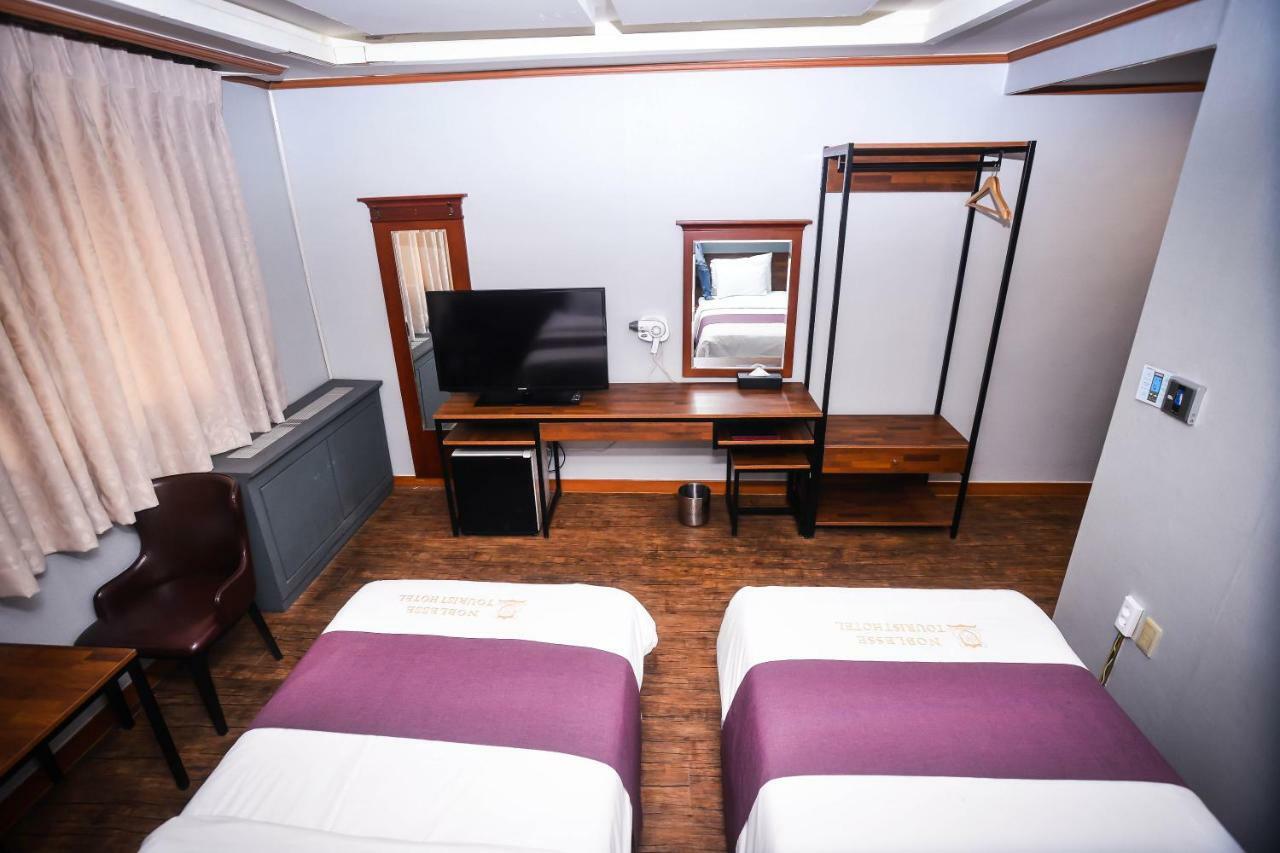 Hotel Noblesse Seoul Eksteriør billede