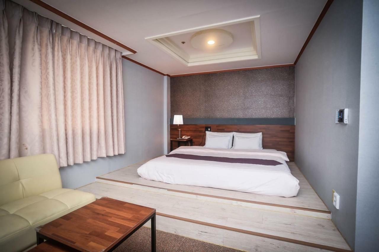 Hotel Noblesse Seoul Eksteriør billede
