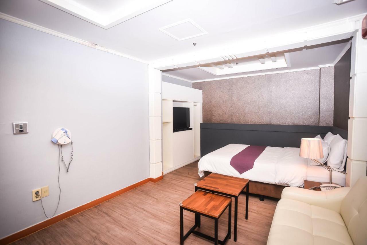 Hotel Noblesse Seoul Eksteriør billede